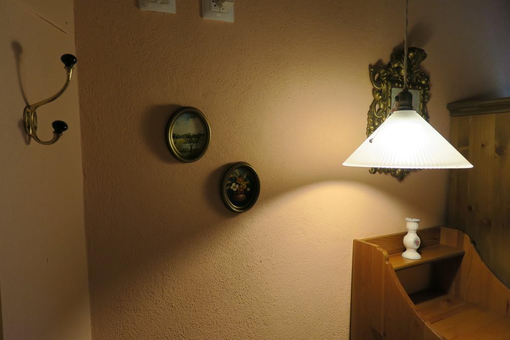 Can Salgueda Santa Pau Room photo