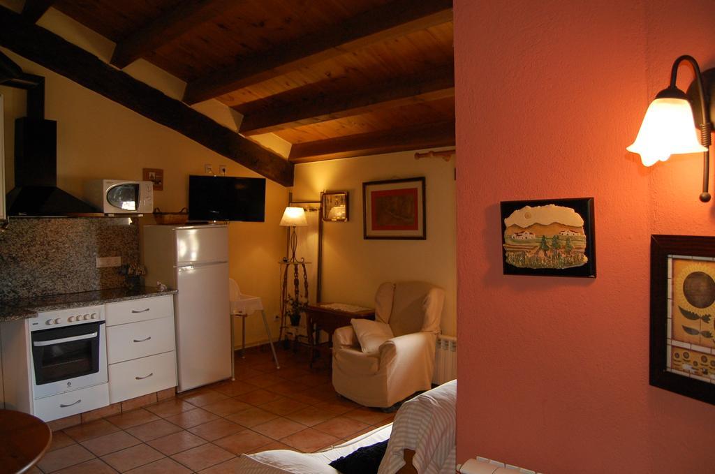 Can Salgueda Santa Pau Room photo