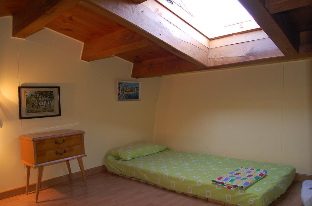 Can Salgueda Santa Pau Room photo